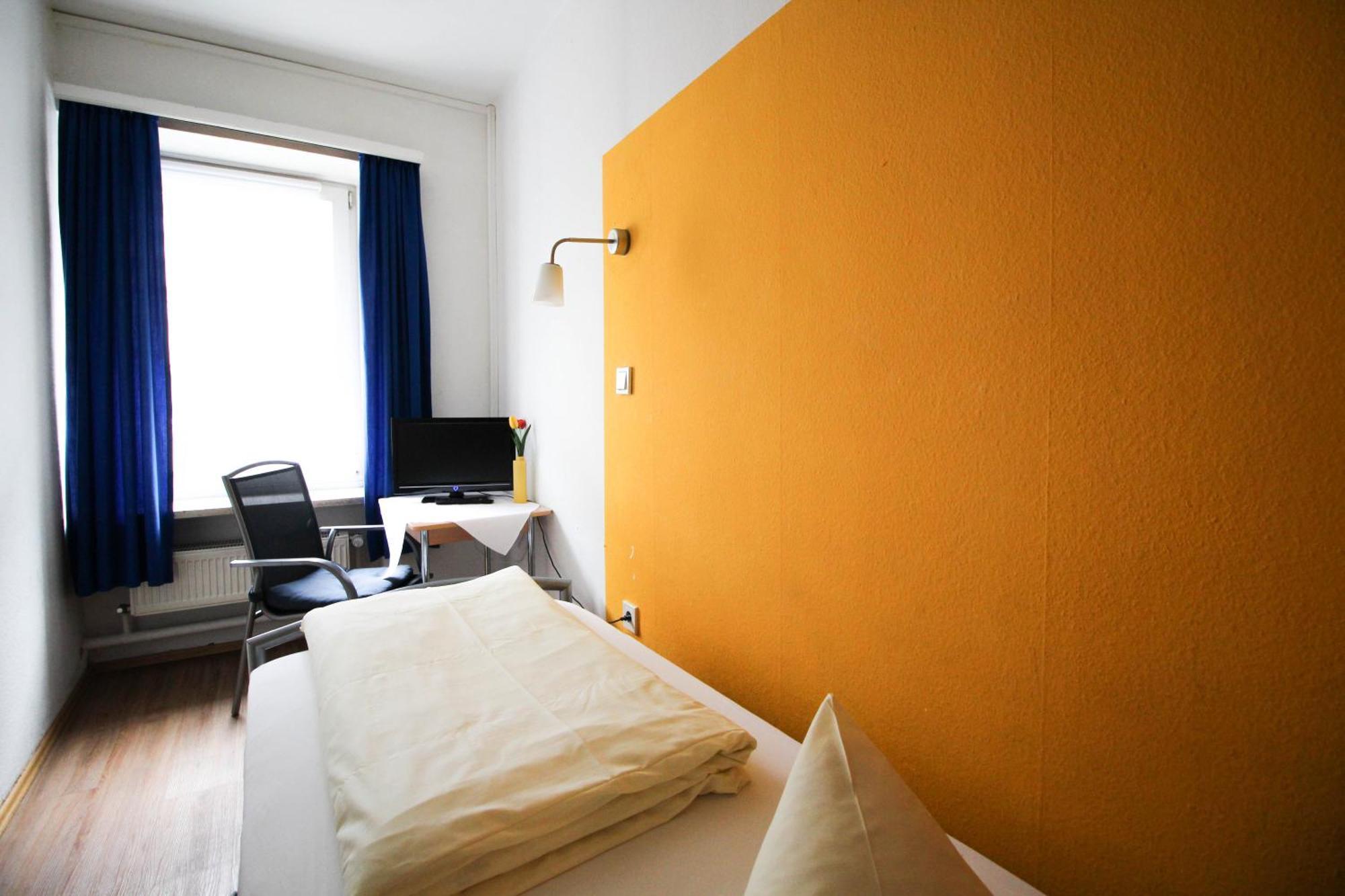 Pension/guesthouse Am Hauptbahnhof *